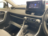【 オートエアコン 】車内温度を感知して自動で温度調整をしてくれるのでいつでも快適な車内空間を創り上げます!