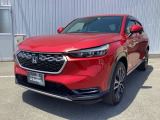 車名の由来:ヴェゼルはカットした宝石の小さな面(Bezel)とクルマ(Vehicle)を組み合わせた造語で、「角度によって表情を変える宝石のように、多面的な魅力と価値を持つクルマ」を意味する。