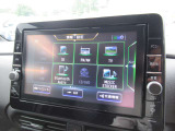 ナビゲーションの他にテレビ、ラジオ、CD、Bluetoothなど色々な機能がついていますので、運転も楽しくなります。