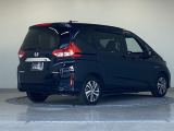 バックカメラが付いているのでバックでの車庫入れも安心です。