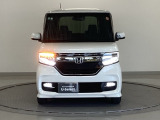 LEDヘッドライトを装備しています。LEDヘッドライトはとても明るく、雨の日や夜間走行も安全・安心です。