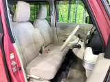 運転席シート廻りは使用感も少なく、良好な状態となっています。丁寧に使われていたことがよくわかりますね。