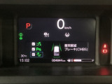 ホンダが推し進める総合先進安全装備のセンシング搭載! 衝突や斜線はみだしなどの危険が予測される時、センサーが警告。ヒューマンエラーを高度先進技術が補完してくれます。