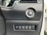 キーレスプッシュスタート。豊富な装備も魅力的!各機能の切り替えボタンは運転席から操作ラクラク。