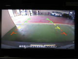 バックモニターで車庫入れもラクラクです。
