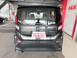 ご納車のお渡し前も当社のメカニックが最善の整備をしますので、ご安心下さい。