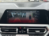 BMWを熟知したメカニックによる、360度の納車前点検。ドイツ本国と同様の教育・訓練を受けたメカニックが徹底的に点検、整備した後にお客様にお引渡しします。