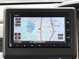【純正ナビ】専用設計で車内の雰囲気にマッチ。ナビ利用時のマップ表示は見やすく、いつものドライブがグッと楽しくなります。