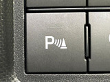【コーナーセンサー】バンパーに付いたセンサーが障害物を検知!一定の距離に近づくとアラートで教えてくれます♪狭い駐車スペースや車庫入れ時も安心ですね☆