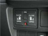 ◆両側電動スライドドア◆狭い駐車場でも乗り降りが楽々♪お子様が隣の車にドアを当ててしまう心配もございません!小さなお子様連れの方もこれで安心。
