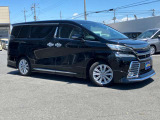 ご契約から納車まで担当営業を中心に、各スタッフ全員協力の上、迅速に進めさせていただきます。契約後車庫証明等の手続き中に、納車前車検又は点検をさせていただき、ご納車の準備をさせていただきます。