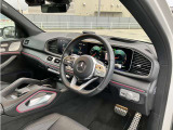 お気軽にお問い合わせください。Tel:075-325-0440 Mobile:070-2313-8676  中古車担当:時女まで