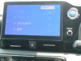 ★純正メモリーナビ付きです★ フルセグTV・CD・DVD再生・ブルートゥースにも対応しています♪♪