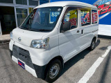 ご来店されたお客様に詳しくお話をさせて頂きために、「修復歴の有無」「不具合箇所の確認」「セールスポイント」等のご案内を行っておりますので、より安心してお乗り頂けるお車となります。