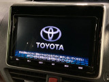 【純正9型ナビ】人気の純正ナビを装備しております。ナビの使いやすさはもちろん、オーディオ機能も充実!キャンプや旅行はもちろん、通勤や買い物など普段のドライブも楽しくなるは