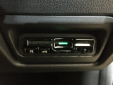 ETC付。高速道路の料金所はキャッシュレスで通過です。サービスエリア等にあるスマートインターの出入りも利用可能でとっても便利。ご納車後すぐにお使い頂けるようセットアップしてのお渡しとなります。