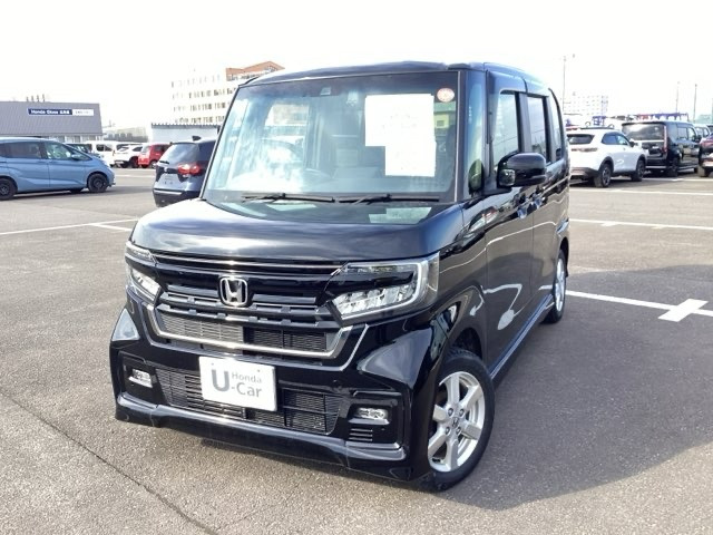 ホンダ N-BOXカスタム 
