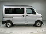 このお車は当店に展示はしておりません。ご希望の店舗(弊社U-Car取り扱い22店舗)へ直接配送しご商談の流れになります。ご成約が必須ではありませんのでお気軽にお問い合わせ下さい。
