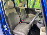 運転席シート廻りは使用感も少なく、良好な状態となっています。丁寧に使われていたことがよくわかりますね。