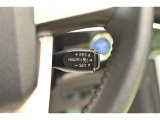 設定した速度内で、前方車両との距離を保ちながら加減速をしてくれます。高速道路での長距離移動が楽になりますよ♪