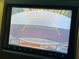 【バックカメラ】駐車時に後方がリアルタイム映像で確認できます。大型商業施設や立体駐車場での駐車時や、夜間のバック時に大活躍!運転スキルに関わらず、今や必須となった装備のひとつです!