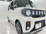 フォグランプ装着車です。暗い夜道の車両前方を明るく照らします