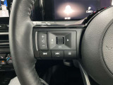 【ステアリングスイッチ】運転中に前方から目線をそらすことなくオーディオ等の操作が可能な便利機能!安心&快適なドライブを演出してくれます。