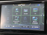 ブルーレイ・DVD再生、音楽録音、フルセグTV機能つきであなたのドライブを快適にサポート♪Bluetooth搭載で携帯電話と接続も可能です◎