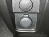 シガーソケット用の充電器が使用可能です!