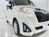 フォグランプ装着車です。暗い夜道の車両前方を明るく照らします