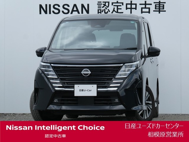 セレナ 1.4 e-4ORCE ハイウェイスターV 4WD 