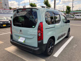 コーナーセンサー付きですので駐車も安心です。