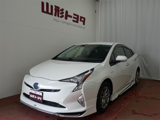 プリウス 1.8 S セーフティ プラス 