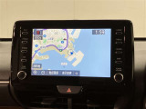 いまや必須装備「ナビゲーション」搭載!知らない場所にスイスイッとドライブ。もう、これなしではハンドルを握れませんね!でも運転中の操作は危険ですのでご注意ですね☆