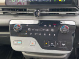 移動時の車内も快適に オートエアコンです