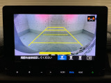 バックカメラ搭載です!車庫入れが苦手な人はもちろん、車両感覚に自信がある人にもお勧めです!見えない箇所が見えるようになるので、低い障害物や隠れてしまっている子供の存在等にも気付く事が出来ます。
