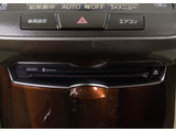 CDはもちろんの事、DVD再生も可能です。フルセグ地デジにも対応しさらにBluetoothにも対応しております