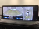 全方位モニターがついています! 車の周囲を360&deg;安全確認できるので、普段の駐車はもちろんの事、縦列駐車や幅寄せの際にも活躍してくれますよ。