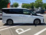 セレナ 1.4 e-POWER ハイウェイスターV 