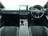 ◆視界広々で非常に運転しやすくロングドライブでも疲れを感じさせないすっきりとまとまったインパネ周りです。