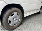 商談ルームにはキッズルームをご用意しております♪お子様連れでもゆっくりとお車をお選びいただけます!