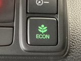 ★ECONスイッチ★ エコドライブを加速しよう!スイッチをONにすると、運転の仕方によるロスを抑え込み燃費をよくするようクルマが頑張ります(*^ー^*)燃費向上にチャレンジ♪