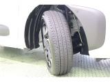 タイヤサイズ 185/65R15。