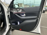 お気軽にお問い合わせください。Tel:075-325-0440 Mobile:070-2313-8676  中古車担当:時女まで