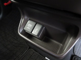 【POWEROUTLET】12V電源ソケットを設置しております。周辺機器の充電にご利用頂けます☆