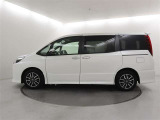 私共のお車は全て、ご納車前にトヨタの整備工場でプロの整備士が点検又は車検整備を行いお渡し致します、安心してお乗りください。