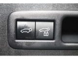 納車時には全台ボデー磨きを行い、小さな小傷や磨き傷はなくなってしまいます!コーティングまでご希望の際はスタッフにお問い合わせください。