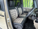 運転席シート廻りは使用感も少なく、良好な状態となっています。丁寧に使われていたことがよくわかりますね。