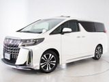 ★展示前点検実施★特殊な機材も用いて、前車点検を実施しております!