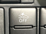 【スマートアシスト】走行中に前方の車両等を認識し、衝突しそうな時は警報とブレーキで衝突回避と被害軽減をアシスト。より安全にドライブをお楽しみいただけます。